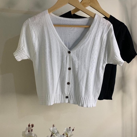 Cropped Cardigan - Picture 4 of 4